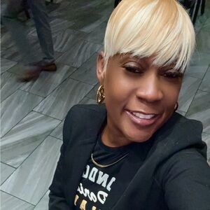 Meet your Posher, Tanya